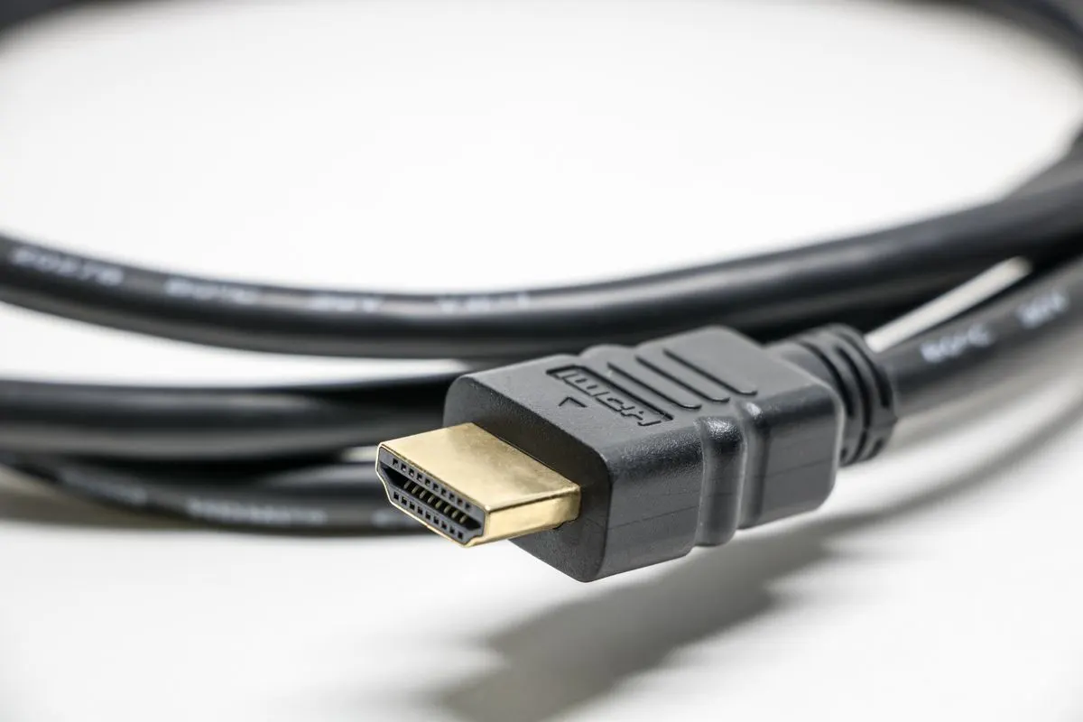 HDMI-kabel för att koppla IPTV-boxen till TV:n